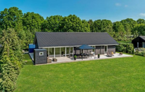 Awesome Home In Glesborg With Sauna Glesborg